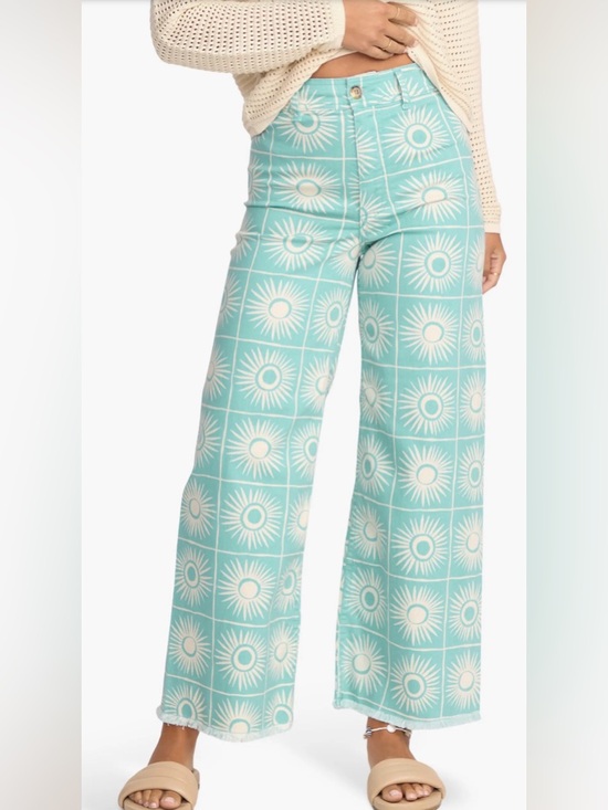 Billabong Pants - NWOT Billabong Free fall Print Wide Leg Twill Pants in misty blue size 26